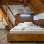Mini-hôtel Hisa Vina Cuk *