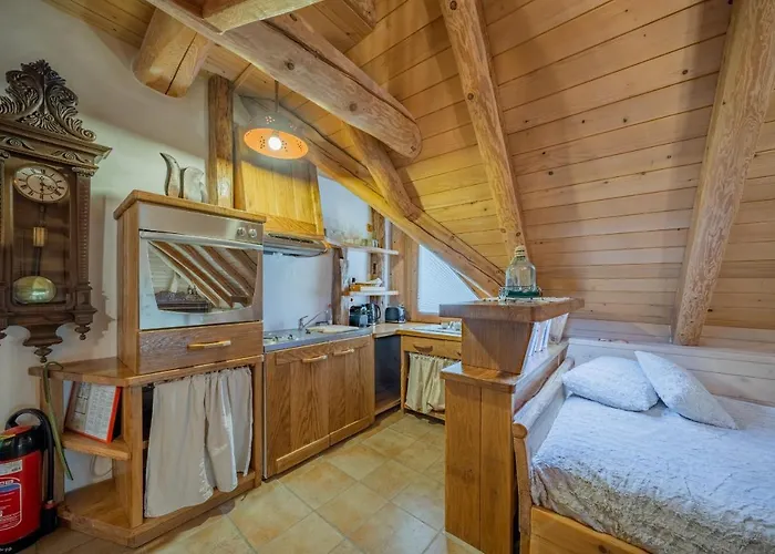 بيت ريفي Hisa Vina Cuk *